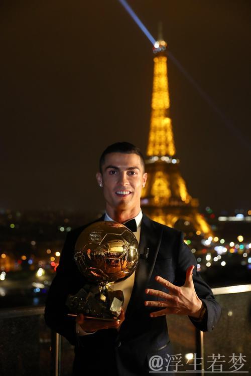 C罗质疑金球奖公正性：你根本无法获胜，多次感到不公平